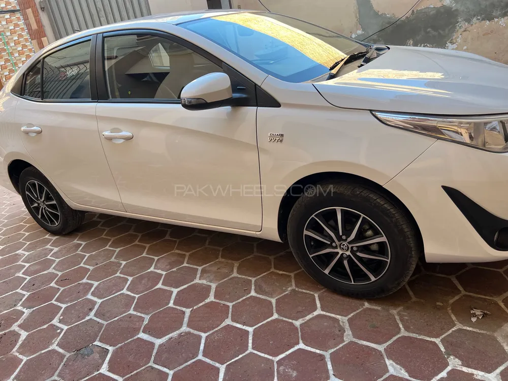 Toyota Yaris Sedan 2022 for Sale in Multan Toyota Yaris Sedan 2022 for Sale in Multan Image-14