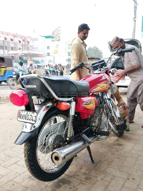 Unique UD 125 2017 for Sale Unique UD 125 2017 for Sale Image-3