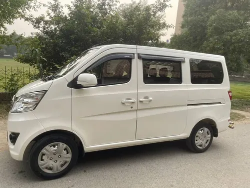 Changan Karvaan Plus 2025