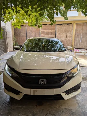 Honda Civic Oriel 1.8 i-VTEC CVT 2018