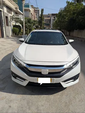 Honda Civic Oriel 1.8 i-VTEC CVT 2021
