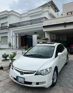 Honda Civic VTi Oriel Prosmatec 1.8 i-VTEC 2012