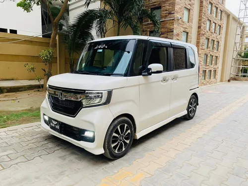 Honda N Box Custom GL 2021