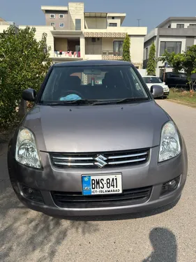 Suzuki Swift DLX 1.3 2017