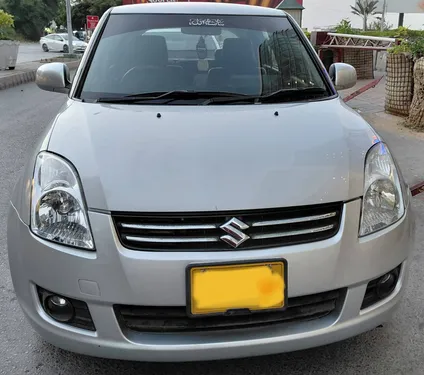 Suzuki Swift DLX 1.3 Navigation  2018