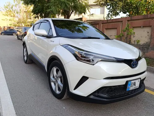 Toyota C-HR S-LED 2018