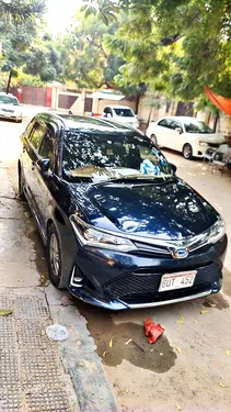 Toyota Corolla Fielder Hybrid G  WB  2017