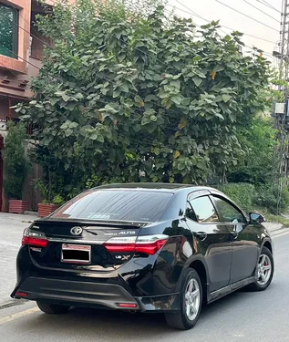 Toyota Corolla GLi Automatic 1.3 VVTi 2017