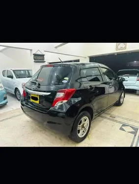 Toyota Vitz F 1.0 2017