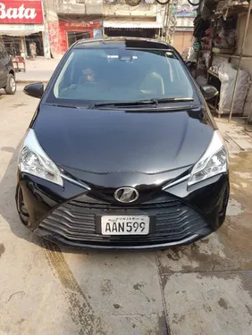 Toyota Vitz F 1.0 2018