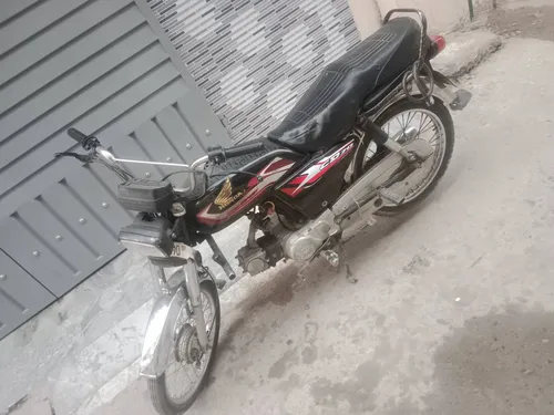 Yamaha Dhoom YD-70 2010