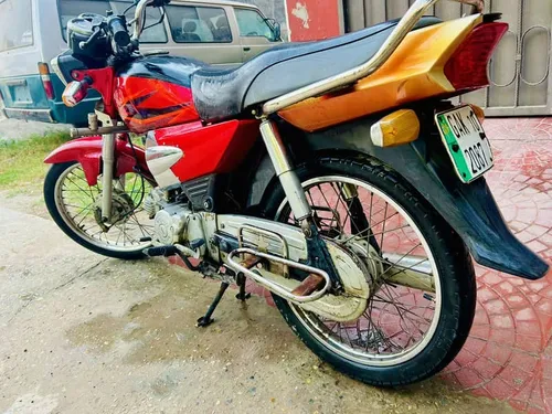 Yamaha YD-100 Junoon 2010