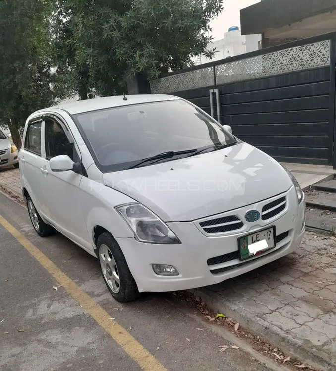 FAW V2 2016 for Sale in Lahore Image-1