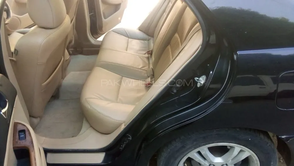 Honda Accord 2006 for Sale in Karachi Honda Accord 2006 for Sale in Karachi Image-4
