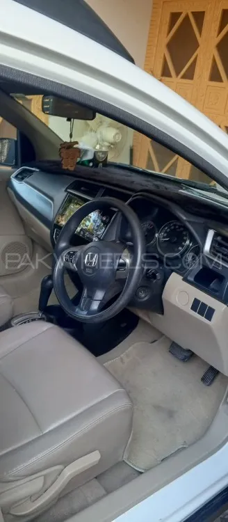 Honda BR-V 2017 for Sale in Islamabad Image-1