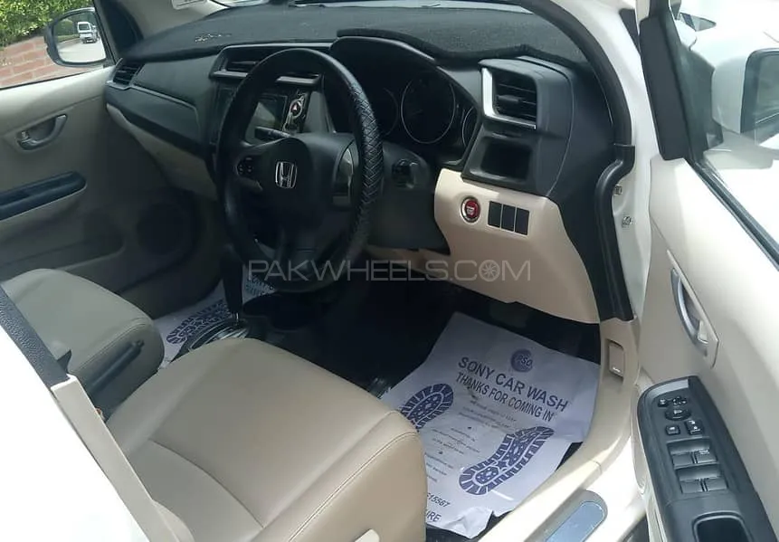 Honda BR-V 2020 for Sale in Karachi Honda BR-V 2020 for Sale in Karachi Image-1