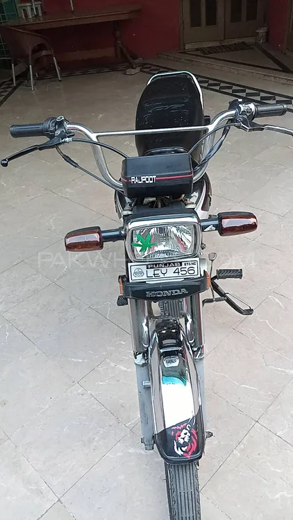 Honda CD 70 2013 for Sale Honda CD 70 2013 for Sale Image-10