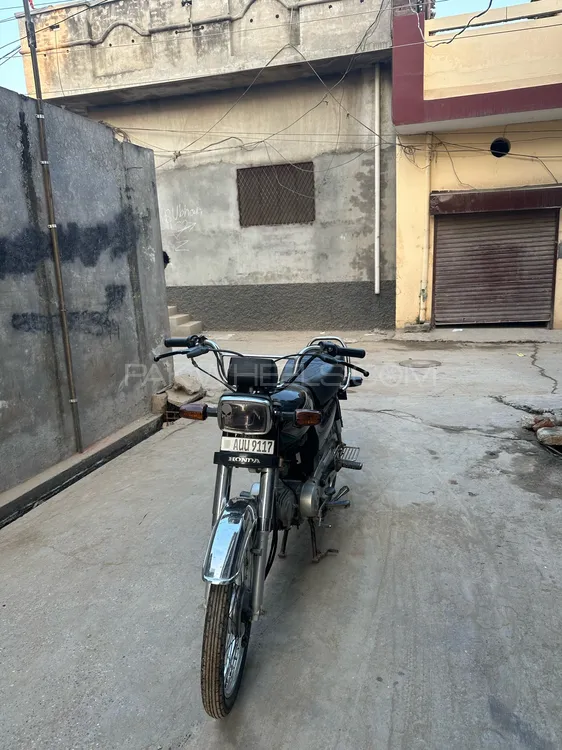 Honda CD 70 2023 for Sale Honda CD 70 2023 for Sale Image-4