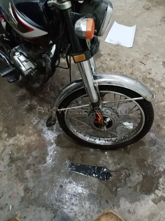 Honda CG 125 2015 for Sale Honda CG 125 2015 for Sale Image-3