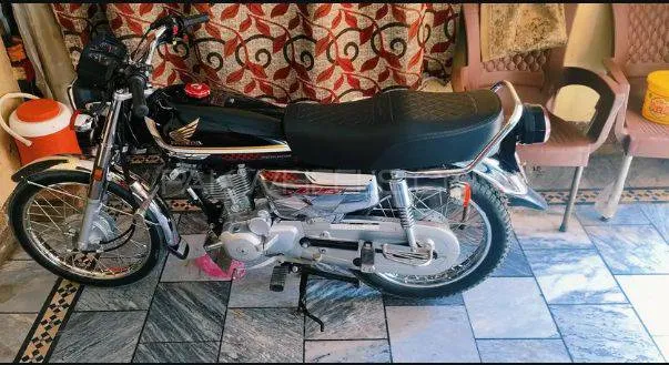 Honda CG 125 Special Edition 2025 for Sale Honda CG 125 Special Edition 2025 for Sale Image-4
