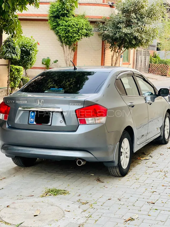 ہونڈا سٹی 2013 for Sale in لاہور ہونڈا سٹی 2013 for Sale in لاہور Image-14