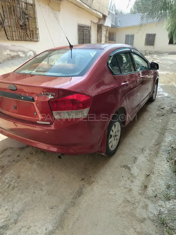 Honda City 2010 for Sale in Karachi Image-1