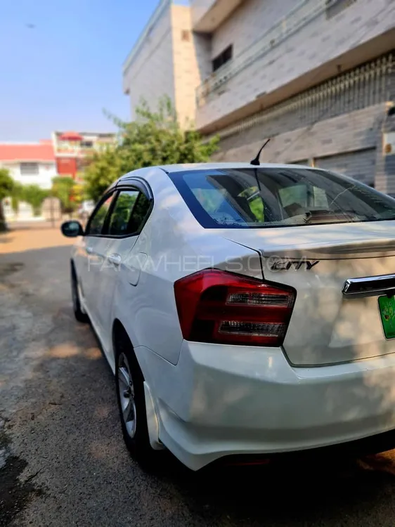 Honda City 2014 for Sale in Lahore Honda City 2014 for Sale in Lahore Image-2