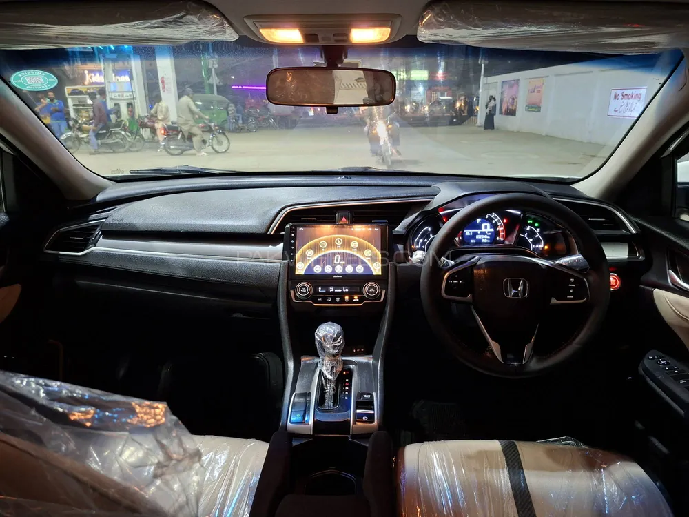 Honda Civic 2017 for Sale in Gujranwala Honda Civic 2017 for Sale in Gujranwala Image-13