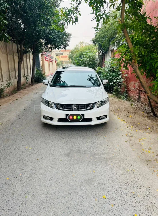 Honda Civic 2015 for Sale in Peshawar Image-1