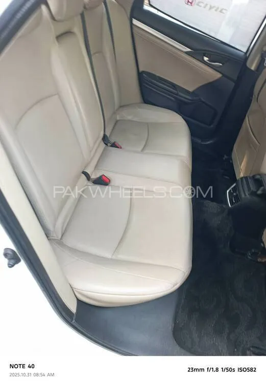 ہونڈا سوک 2017 for Sale in کراچی ہونڈا سوک 2017 for Sale in کراچی Image-11