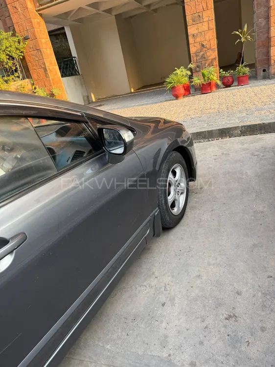 Honda Civic 2011 for Sale in Multan Honda Civic 2011 for Sale in Multan Image-9