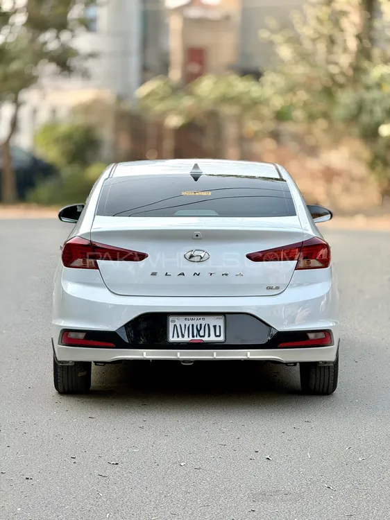 Hyundai Elantra 2021 for Sale in Lahore Hyundai Elantra 2021 for Sale in Lahore Image-4
