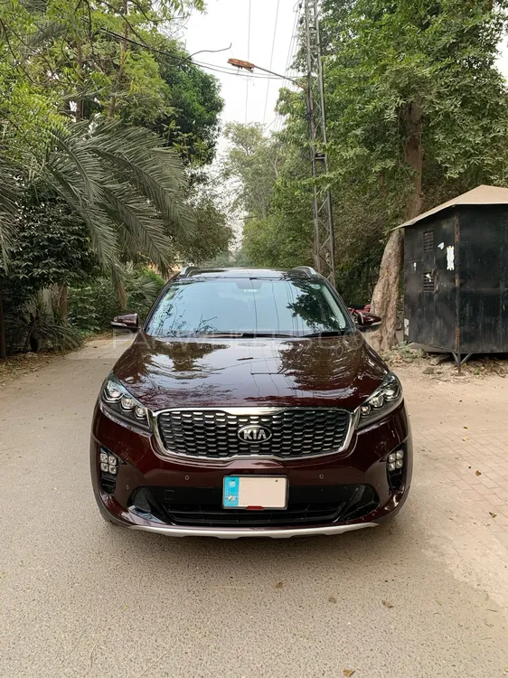 KIA Sorento 2022 for Sale in Lahore KIA Sorento 2022 for Sale in Lahore Image-1