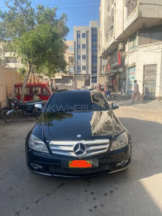 Mercedes Benz C Class 2008 for Sale in Karachi Image-1