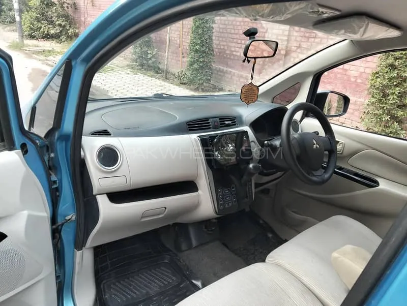 Mitsubishi Ek Wagon 2013 for Sale in Lahore Mitsubishi Ek Wagon 2013 for Sale in Lahore Image-7