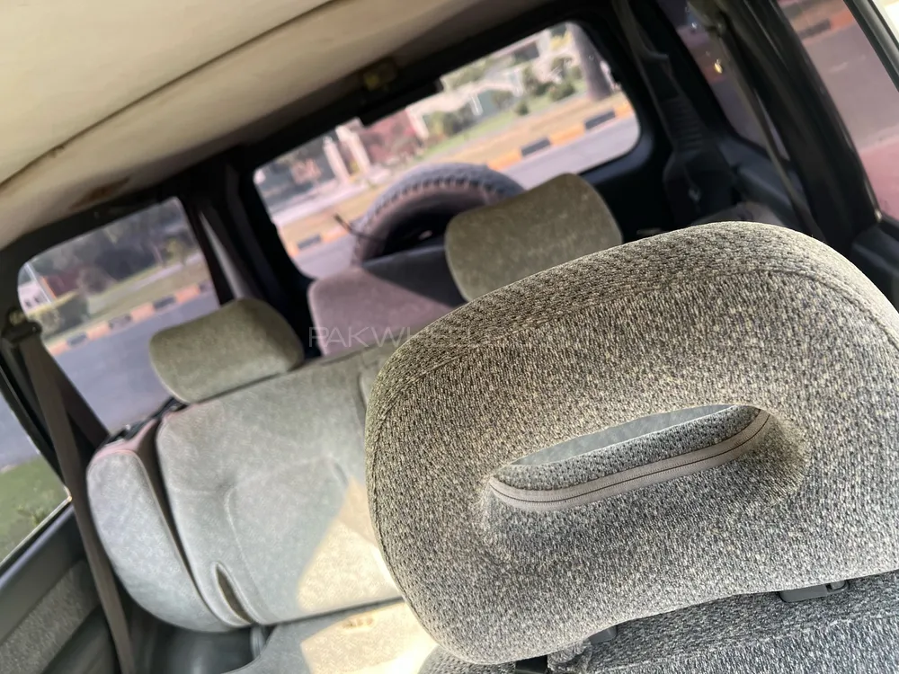 Mitsubishi Pajero 1993 for Sale in Lahore Mitsubishi Pajero 1993 for Sale in Lahore Image-11