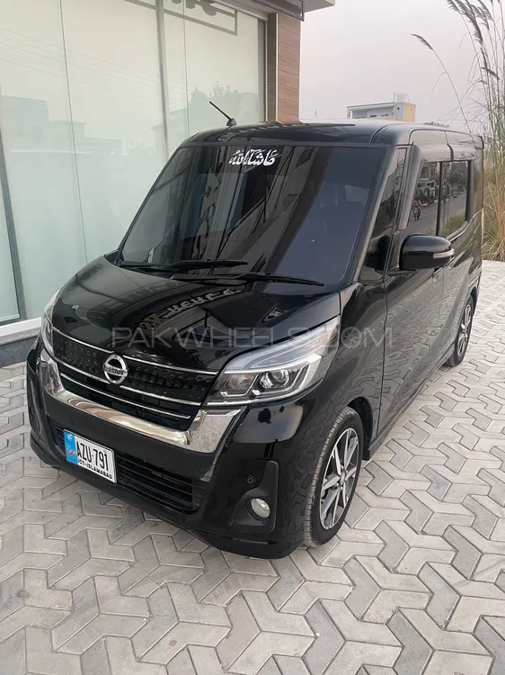 Nissan Dayz Roox 2020 for Sale in Chakwal Image-1