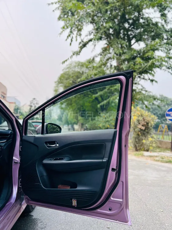 Nissan Note 2021 for Sale in Lahore Nissan Note 2021 for Sale in Lahore Image-7