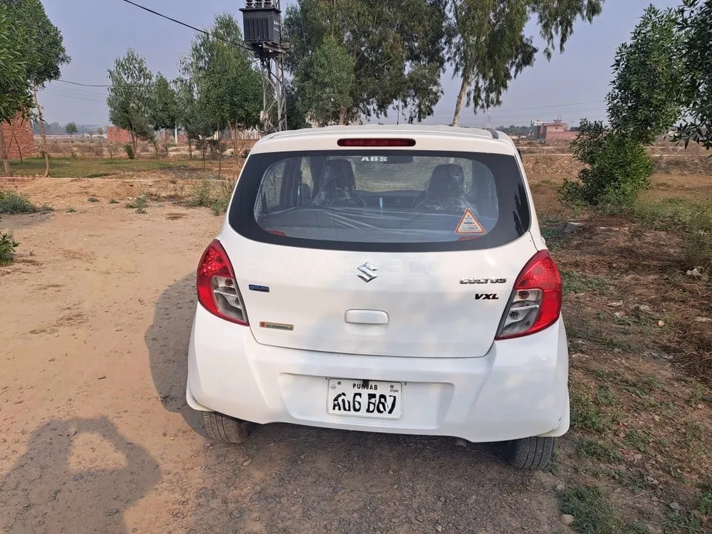 Suzuki Cultus 2023 for Sale in Gujranwala Suzuki Cultus 2023 for Sale in Gujranwala Image-7