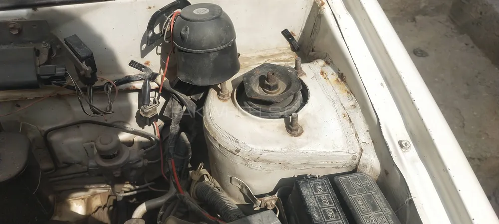 Suzuki Cultus 2017 for Sale in Hyderabad Suzuki Cultus 2017 for Sale in Hyderabad Image-5