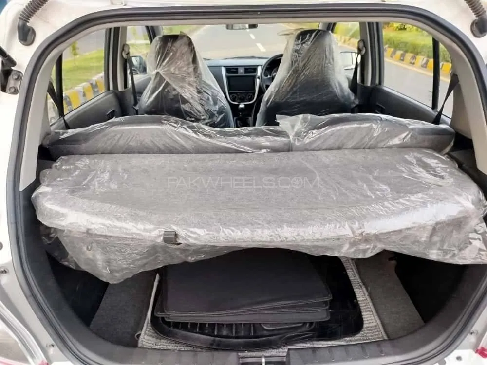 Suzuki Cultus 2023 for Sale in Faisalabad Suzuki Cultus 2023 for Sale in Faisalabad Image-6