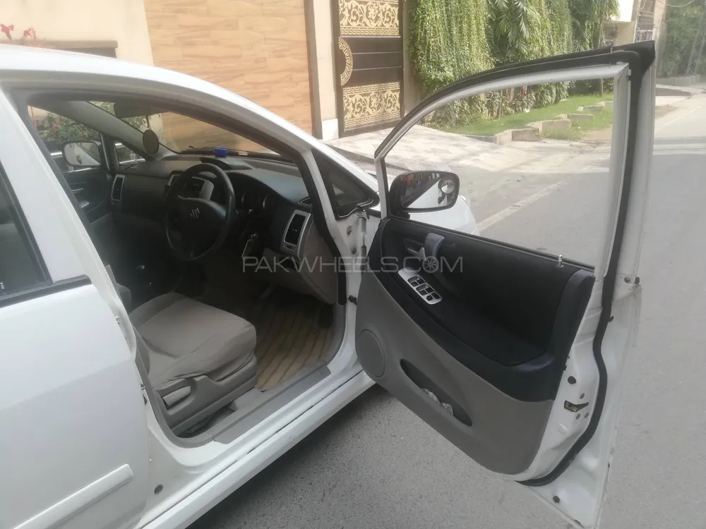 Suzuki Liana 2013 for Sale in Lahore Suzuki Liana 2013 for Sale in Lahore Image-15