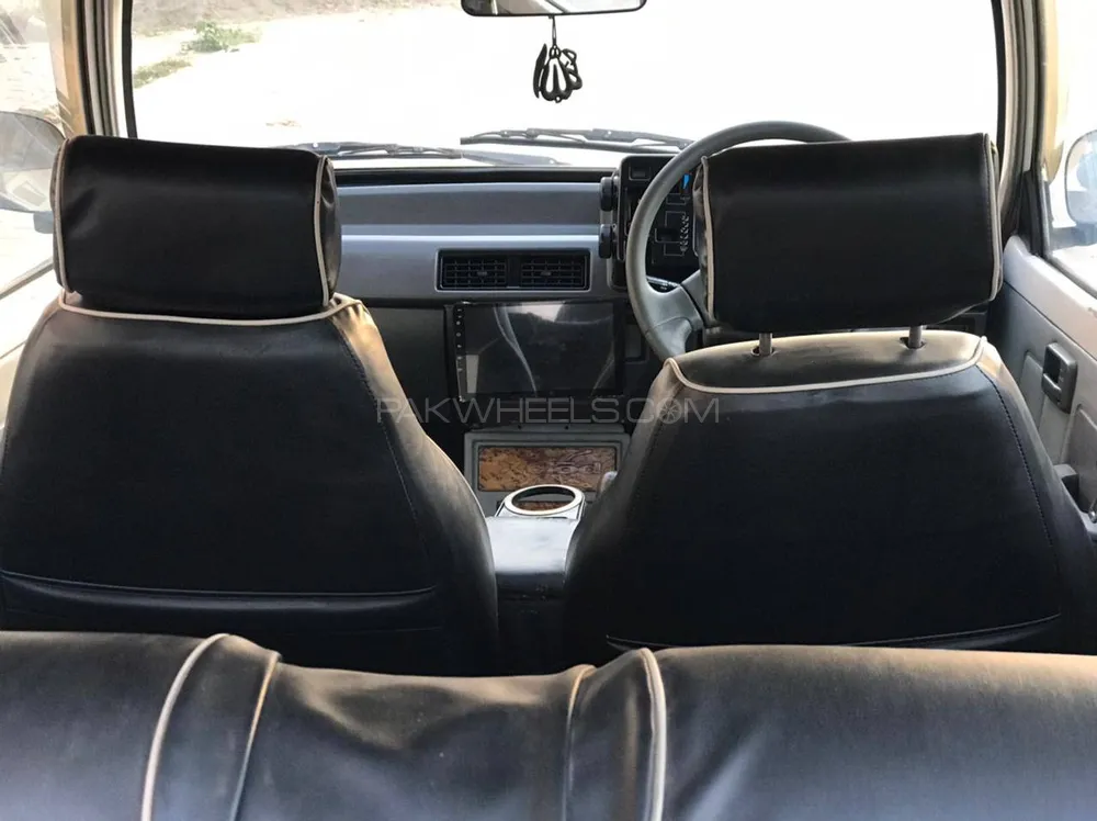 Suzuki Mehran 2015 for Sale in Gujranwala Suzuki Mehran 2015 for Sale in Gujranwala Image-12