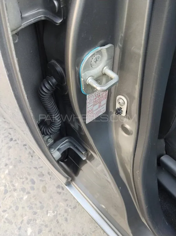 Suzuki Swift 2013 for Sale in Rawalpindi Suzuki Swift 2013 for Sale in Rawalpindi Image-11
