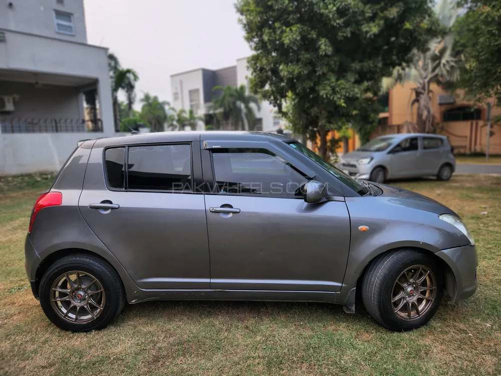 Suzuki Swift 2010 for Sale in Lahore Suzuki Swift 2010 for Sale in Lahore Image-4