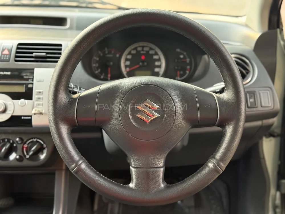 Suzuki Swift 2012 for Sale in Lahore Suzuki Swift 2012 for Sale in Lahore Image-10