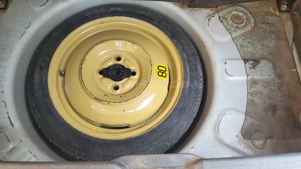 Suzuki Swift 2012 for Sale in Karachi Suzuki Swift 2012 for Sale in Karachi Image-9