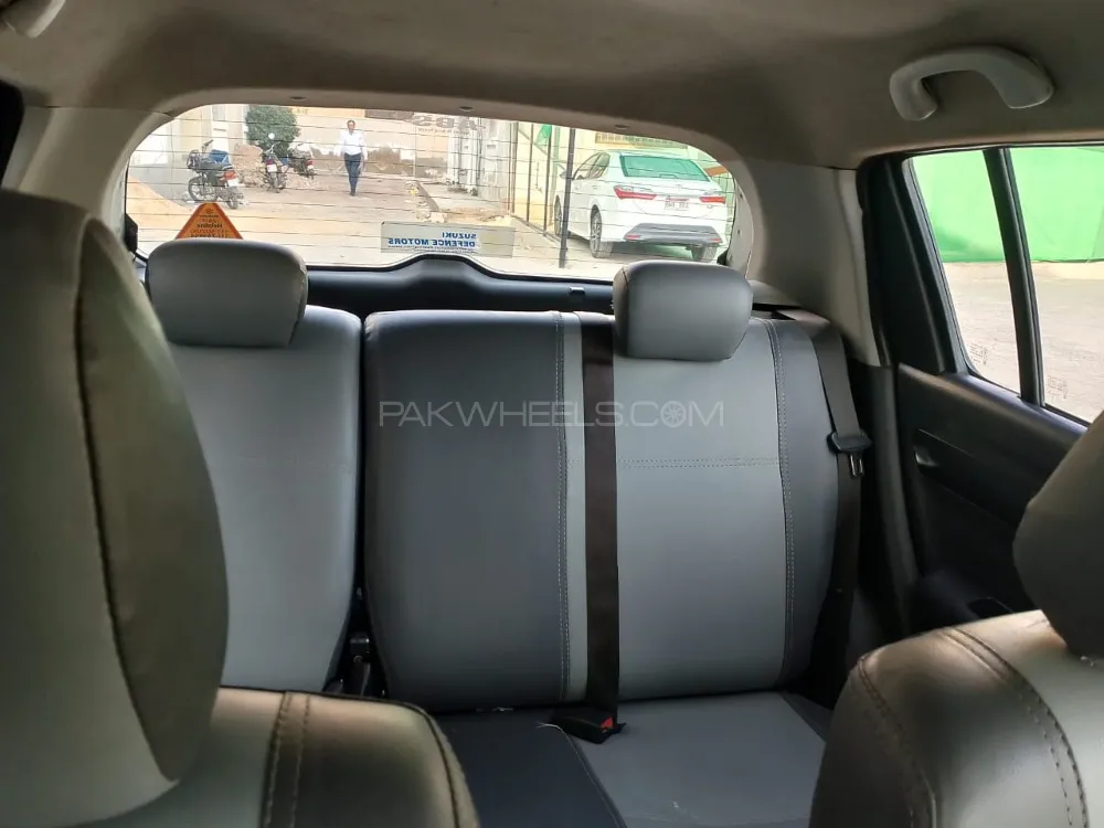 Suzuki Swift 2017 for Sale in Karachi Suzuki Swift 2017 for Sale in Karachi Image-6