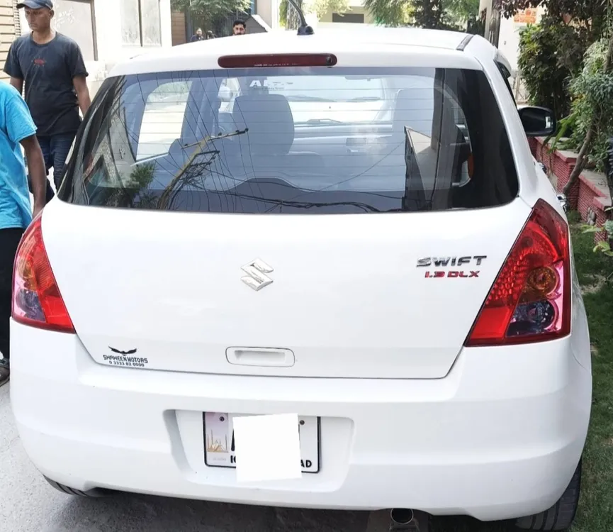 Suzuki Swift 2018 for Sale in Lahore Suzuki Swift 2018 for Sale in Lahore Image-2
