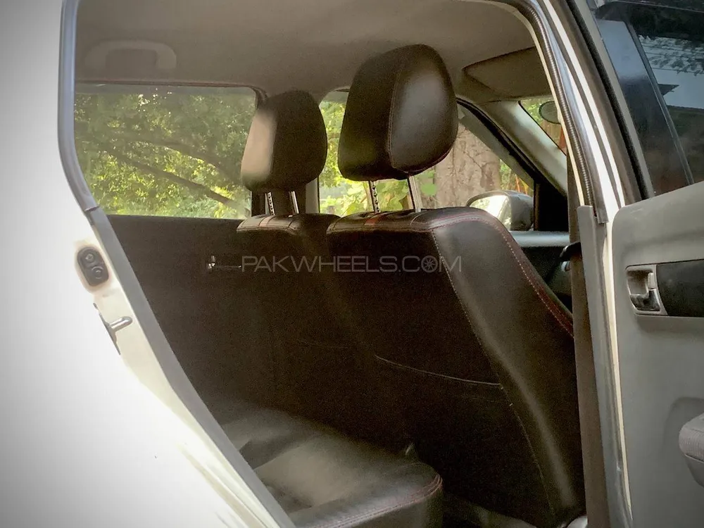 Suzuki Swift 2018 for Sale in Lahore Suzuki Swift 2018 for Sale in Lahore Image-12